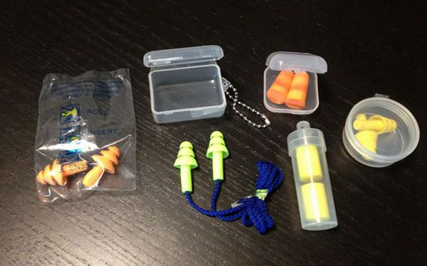 2H 2 - Silicone Reusable Ear Plugs with Corded CT263