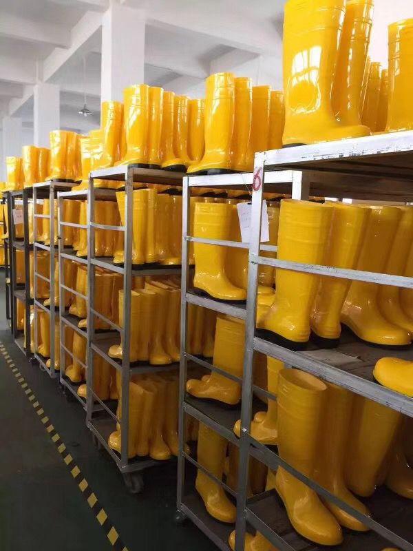Safety Boots 4 - Safety Toe PVC Work Boots DB233