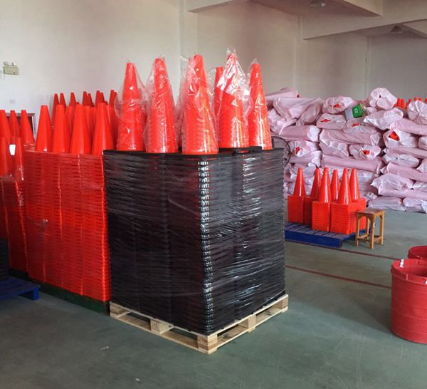 TC 3 - 45cm Road Warning PVC Traffic Cone TC314